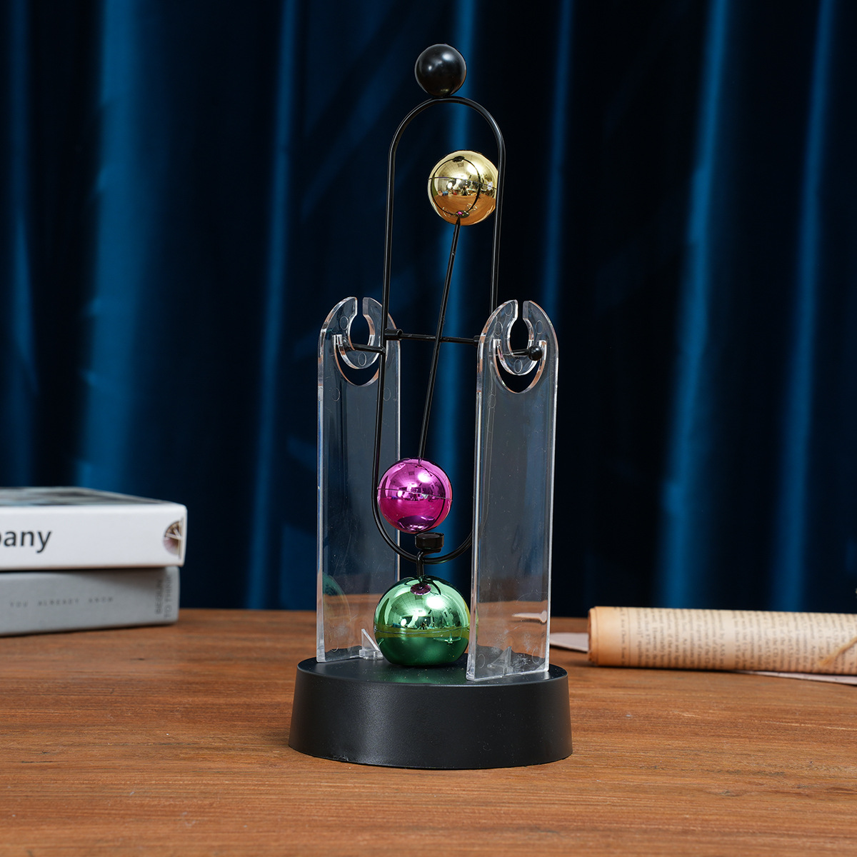Newton Pendulum Perpetual Moti - Solar System Orrery recensie en prijs